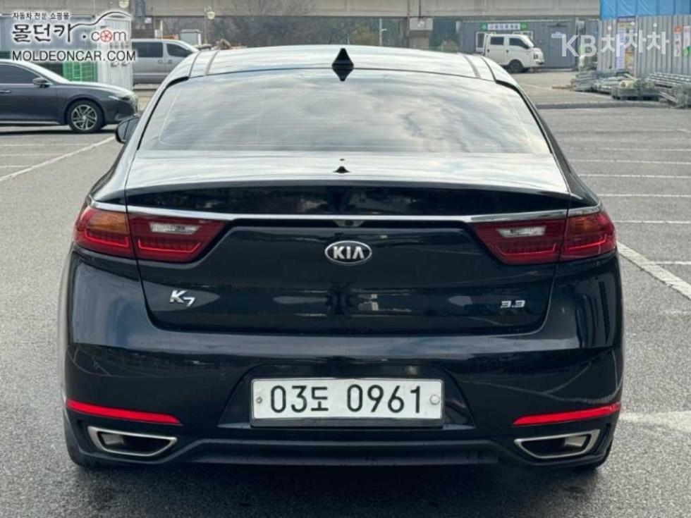 2016 - kia k7