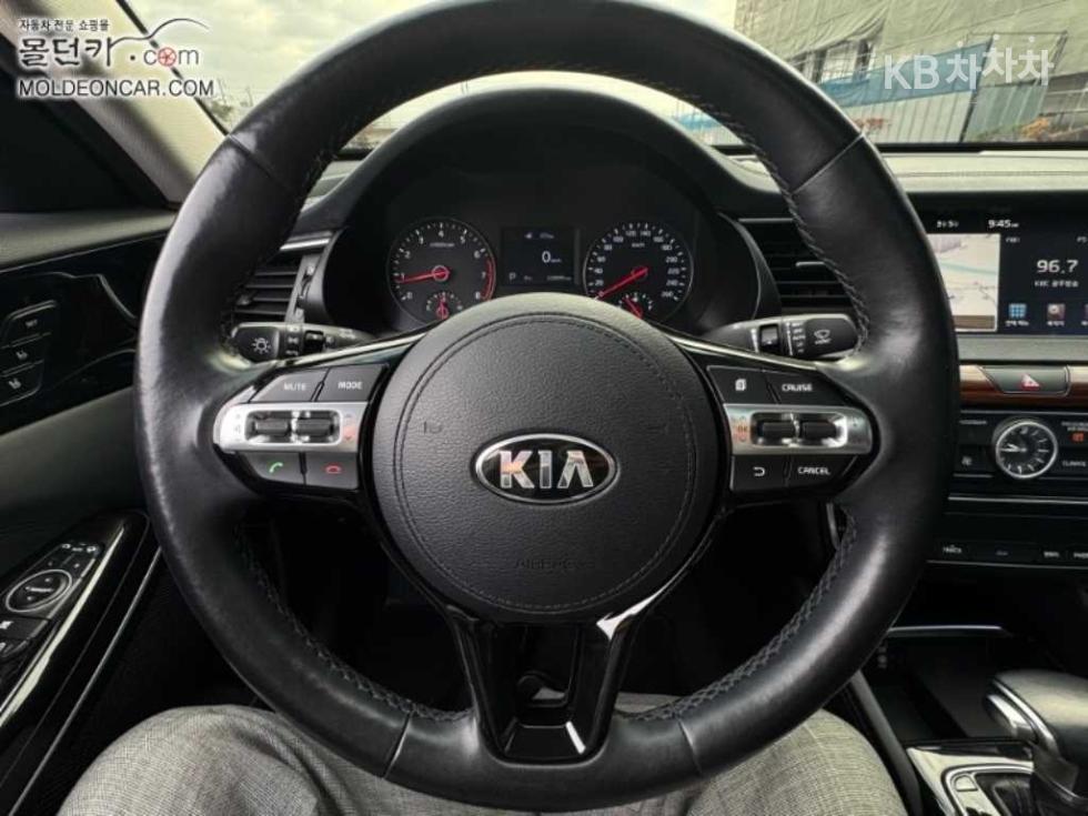 2016 - kia k7