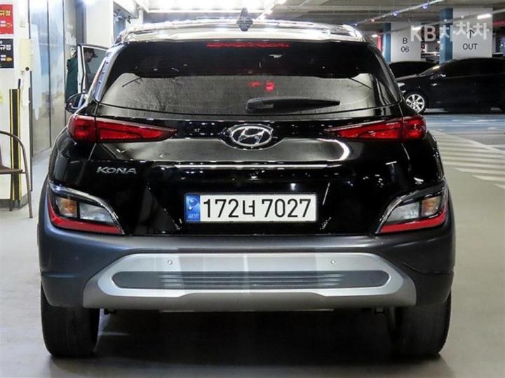 Hyundai Kona 2.0 Gasoline 2WD Modern — фото 5