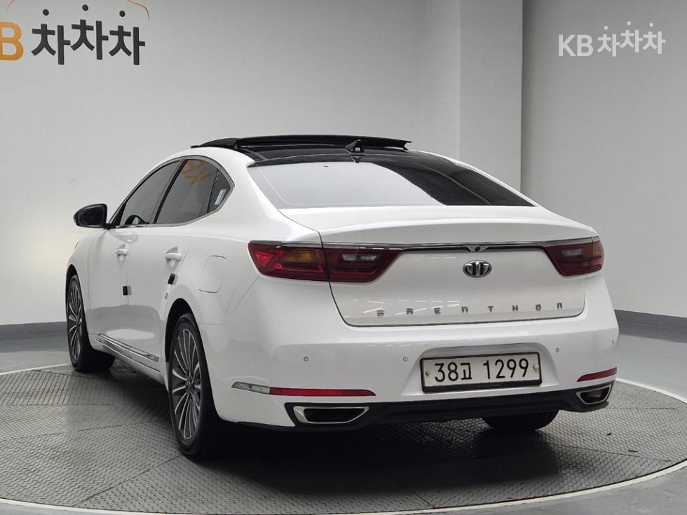 2017 - kia k7