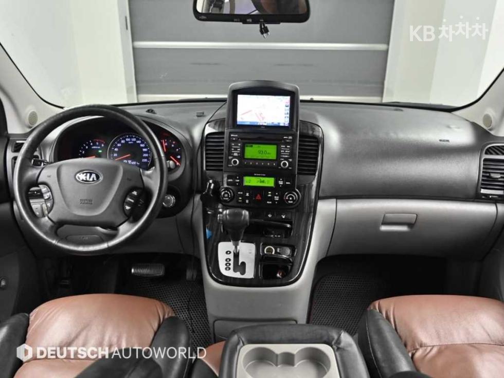 2013 - kia carnival