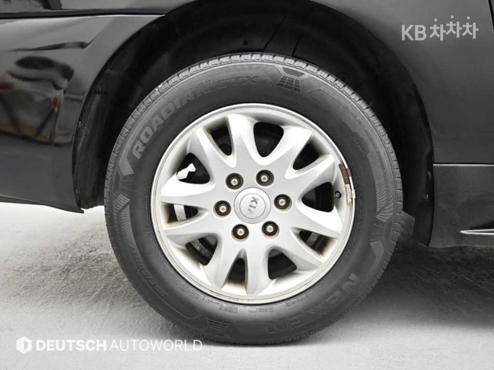 2013 - kia carnival
