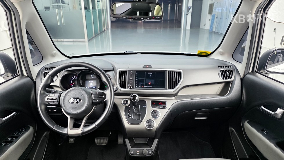 2021 - kia ray