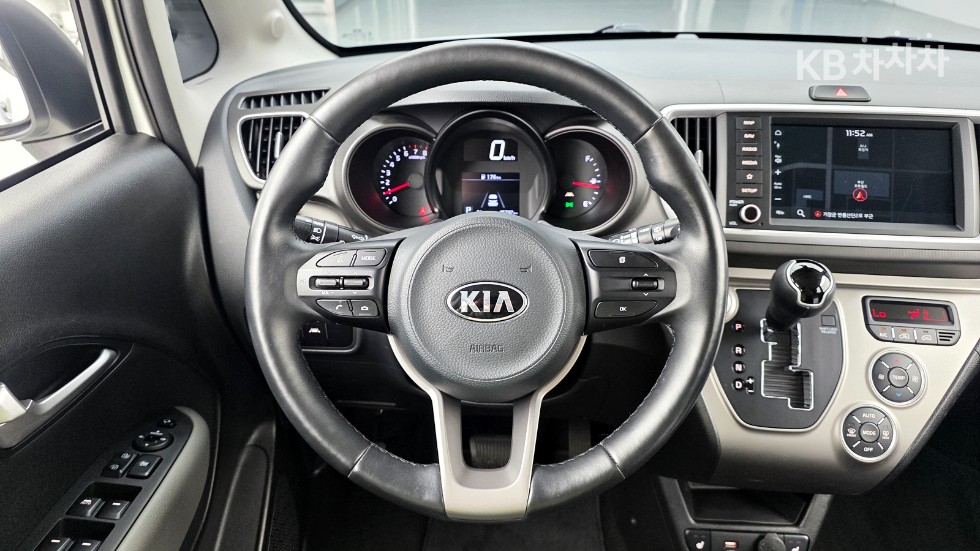 2021 - kia ray