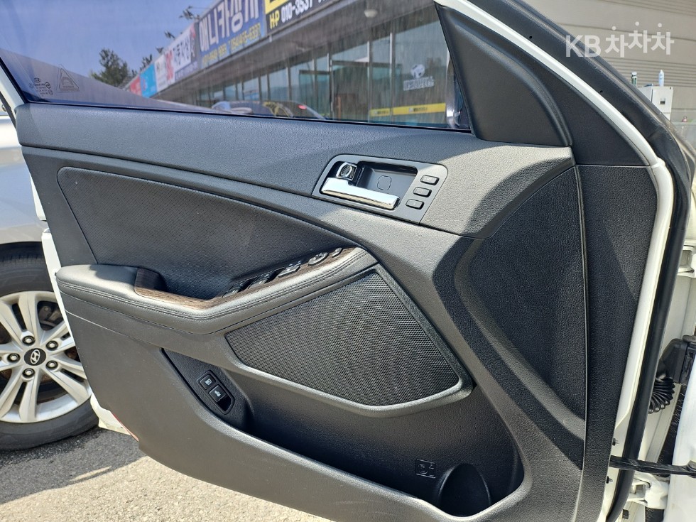 2012 - kia k5