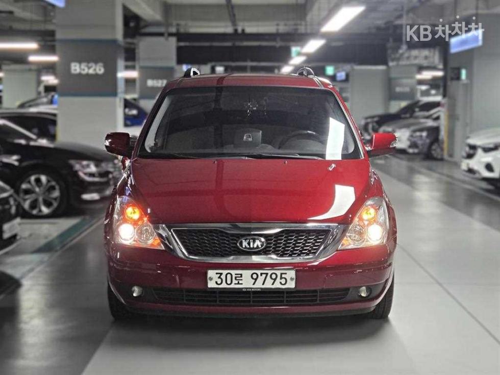 2013 - kia carnival