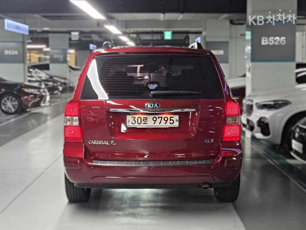 2013 - kia carnival