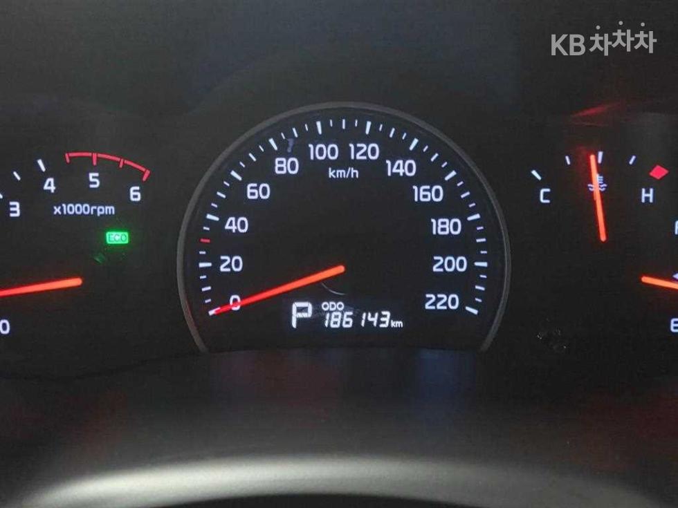2013 - kia carnival