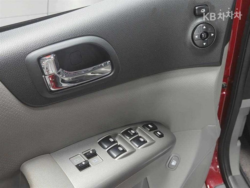2013 - kia carnival