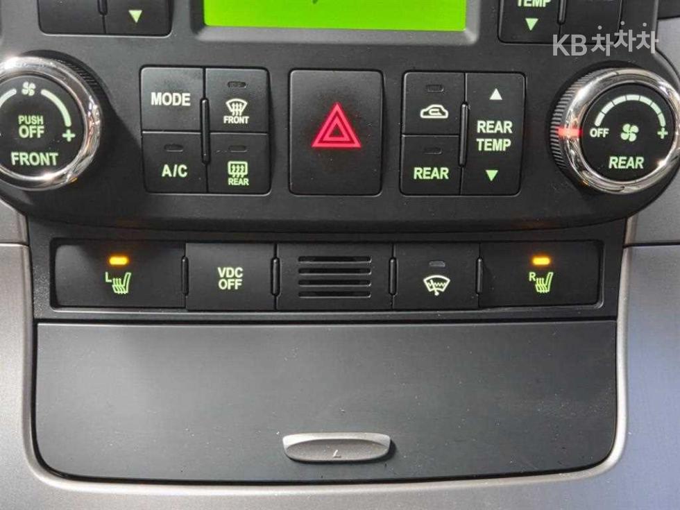 2013 - kia carnival