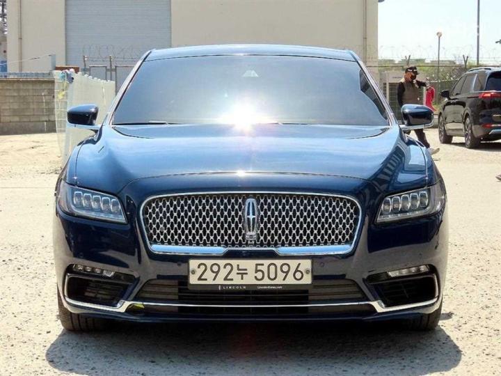 Lincoln Continental 3.0 V6 Presidential