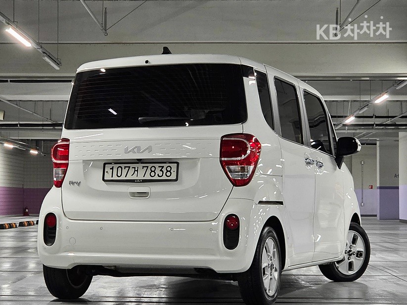 2022 - kia ray