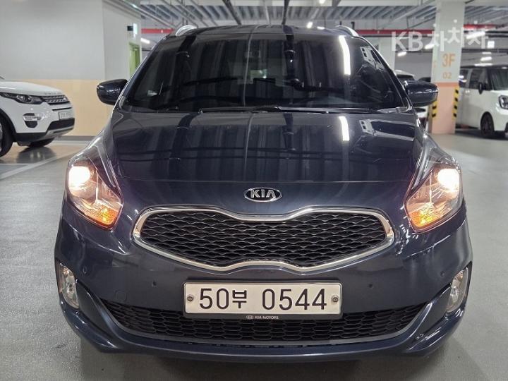 Kia Carens 2.0 LPi Prestige