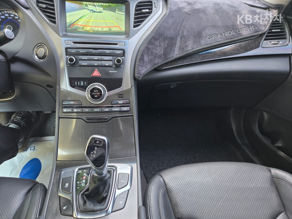 Hyundai Grandeur — miniaturë 12