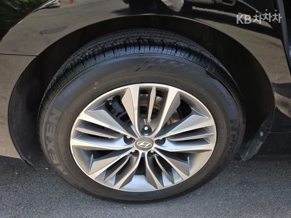 Hyundai Grandeur — miniaturë 17