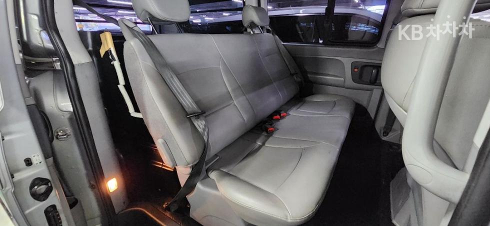 Hyundai Starex — miniaturë 7