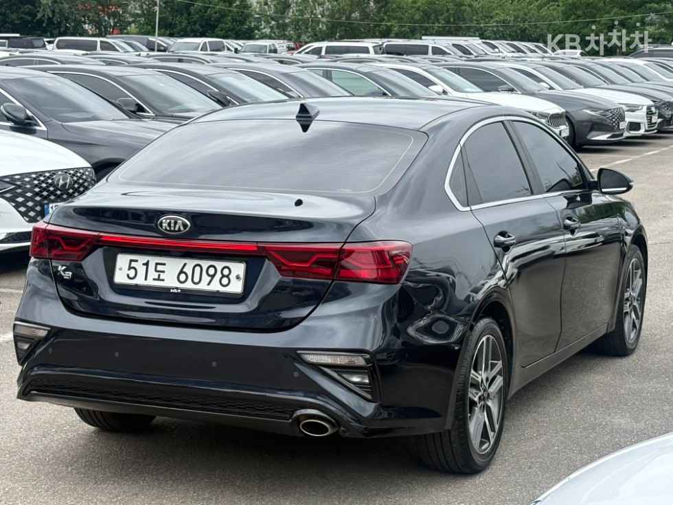 2019 - kia k3