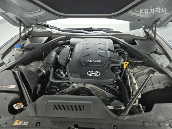 Hyundai Genesis DH G380 Finest Edition AWD 6