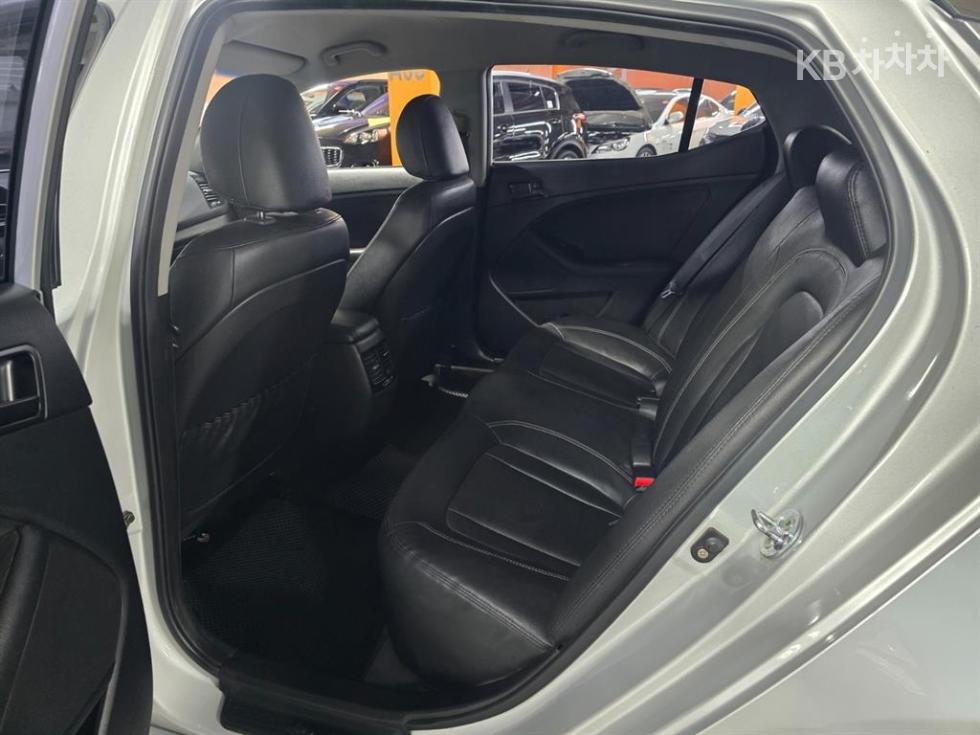 2011 - kia k5