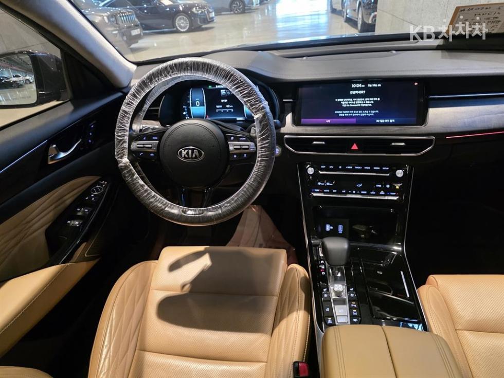 2020 - kia k7