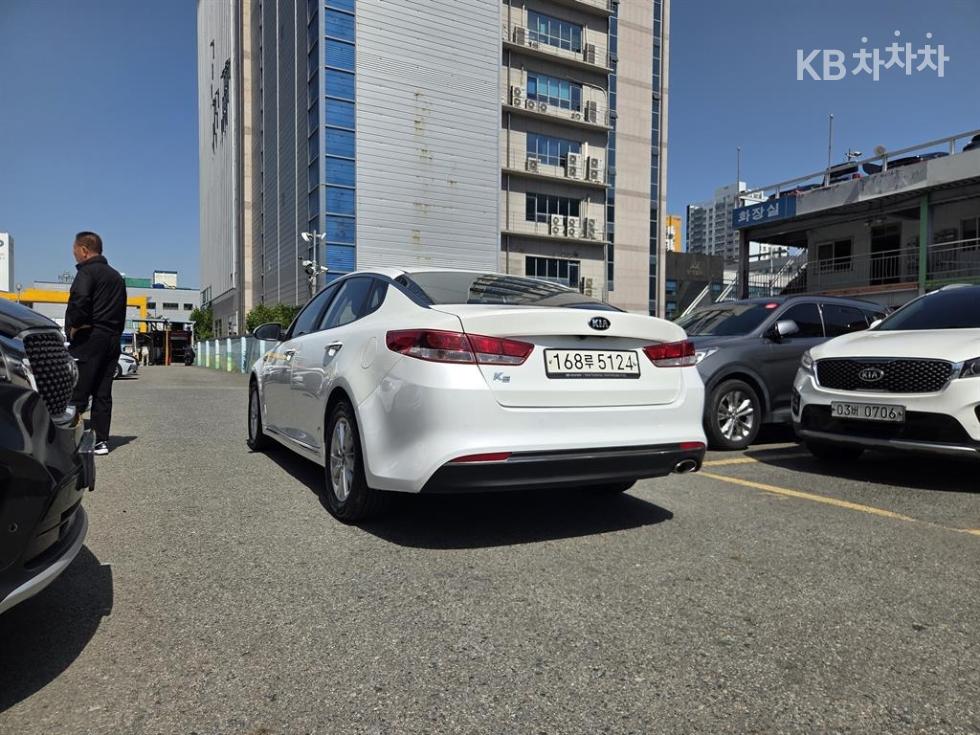 2016 - kia k5