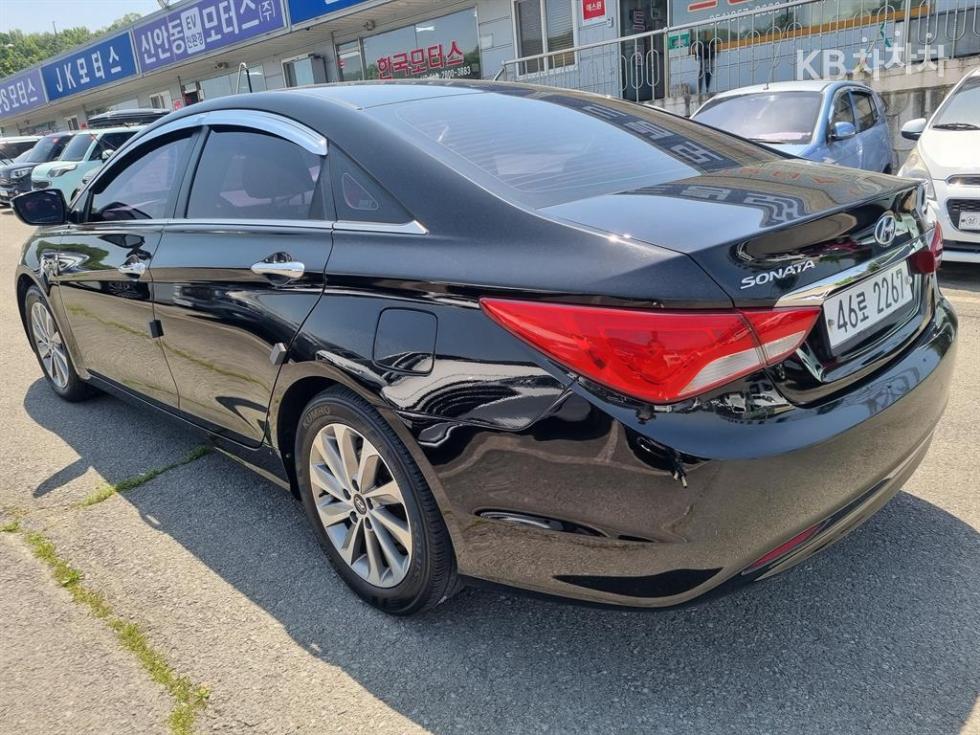 Hyundai Sonata — miniaturë 6