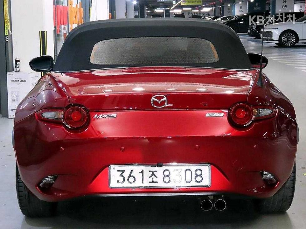 2020 - mazda mx-5
