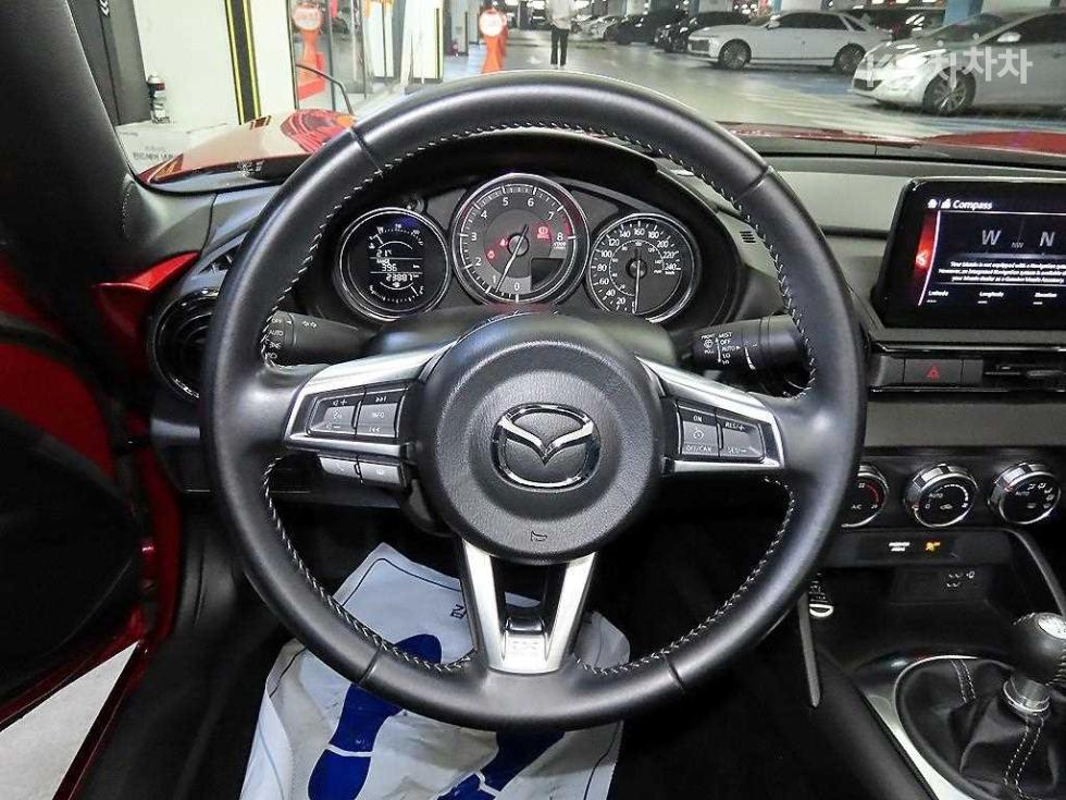 2020 - mazda mx-5