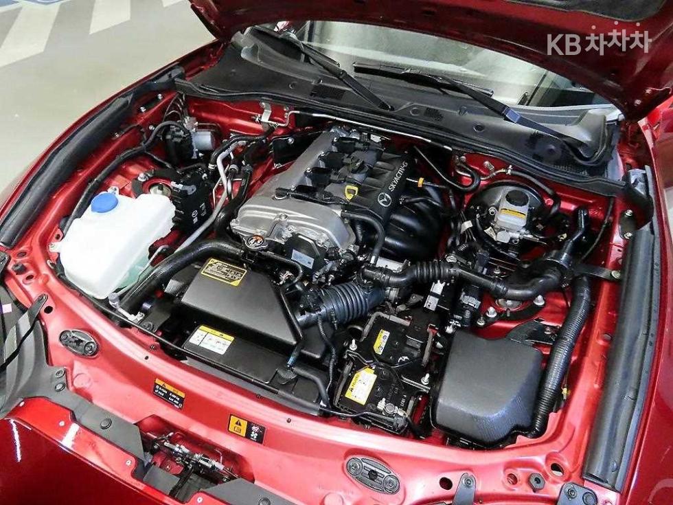 2020 - mazda mx-5