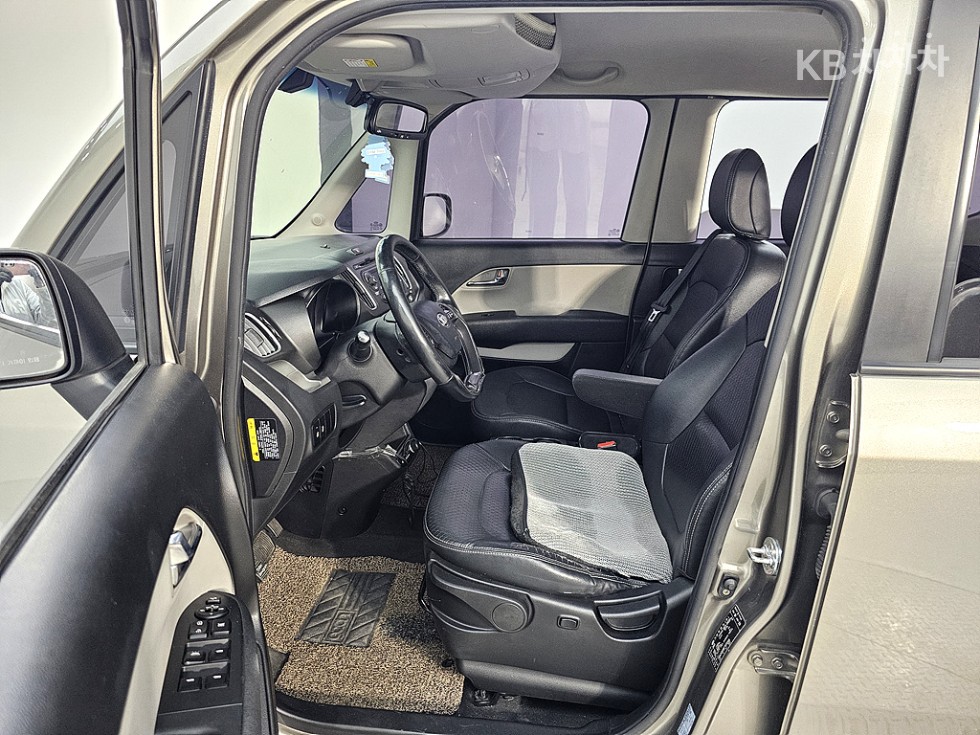 2014 - kia ray