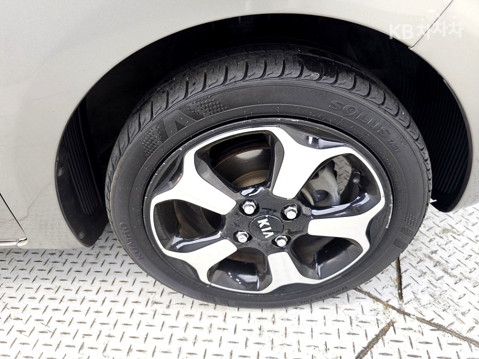 2014 - kia ray