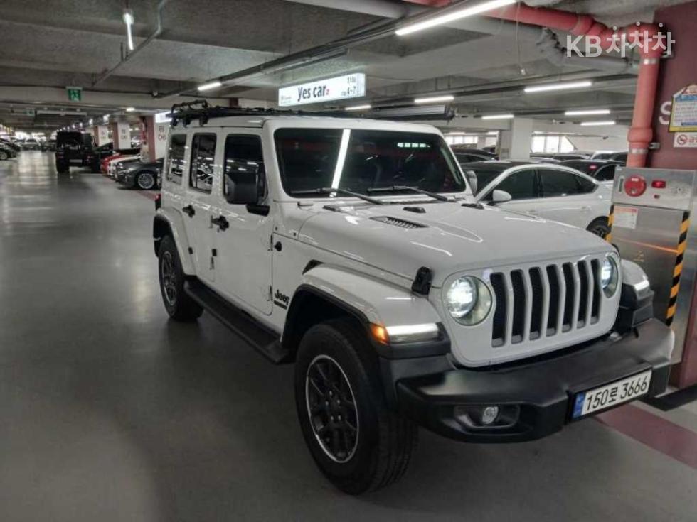 2021 Jeep (JL) photo