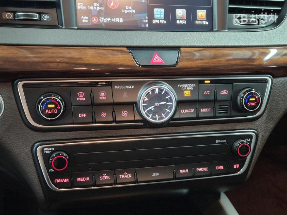 2016 - kia k7