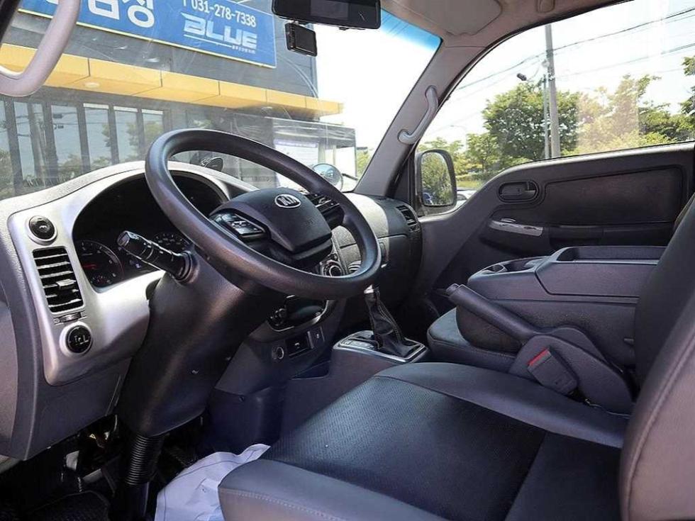 2021 - kia bongo iii