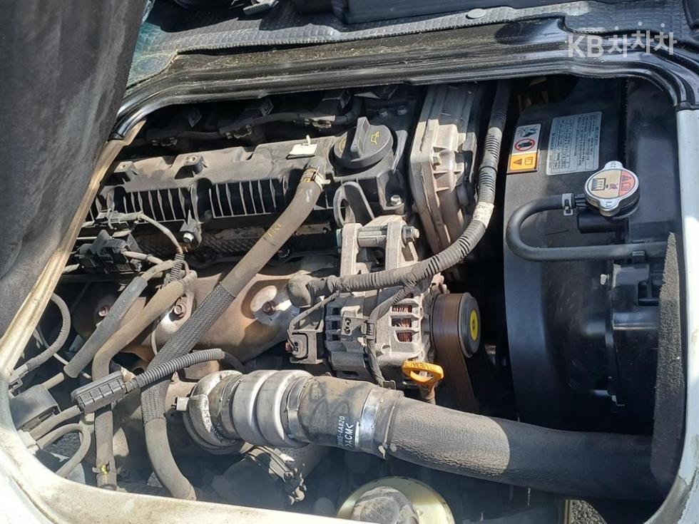 2019 - kia bongo iii