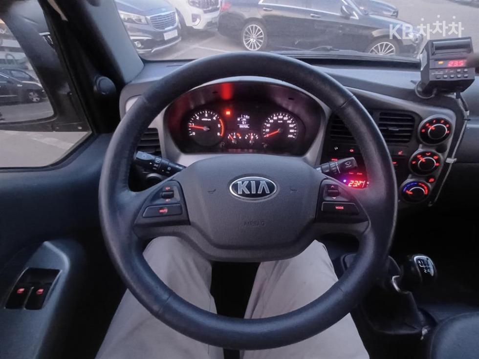 2019 - kia bongo iii