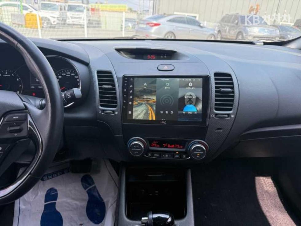 2017 - kia k3
