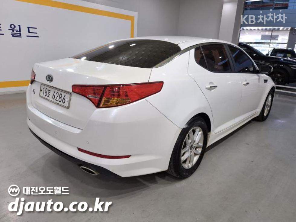 2011 - kia k5