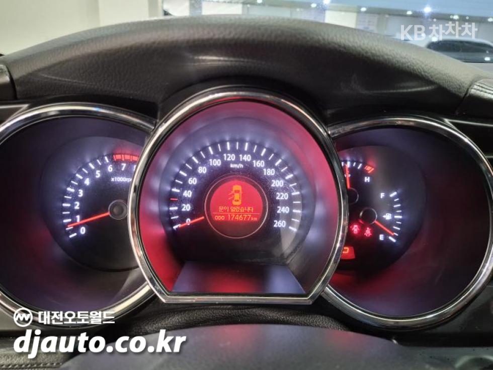 2011 - kia k5