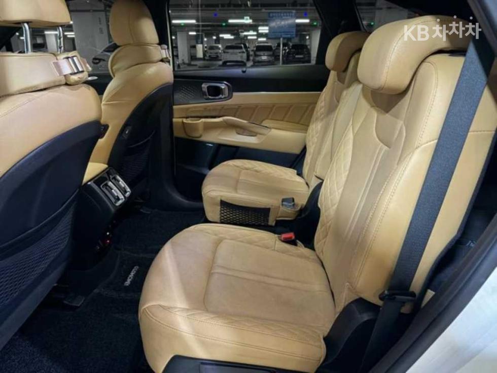 2022 - kia sorento