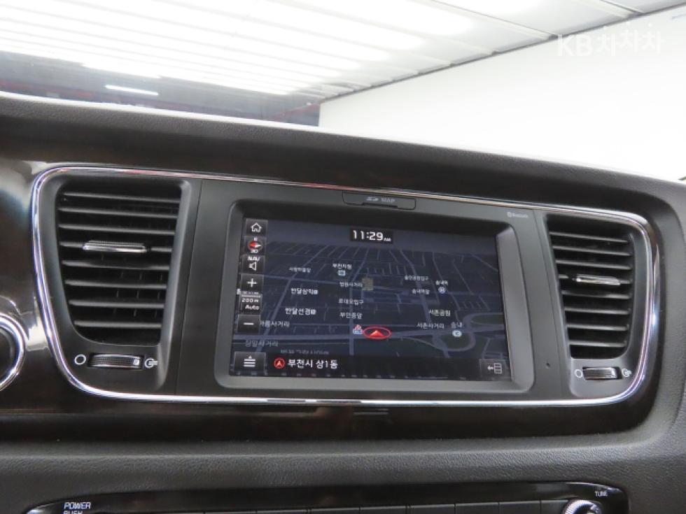 2019 - kia carnival