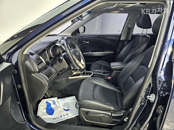 KG Mobility (Ssangyong) Tivoli Diesel VX 9