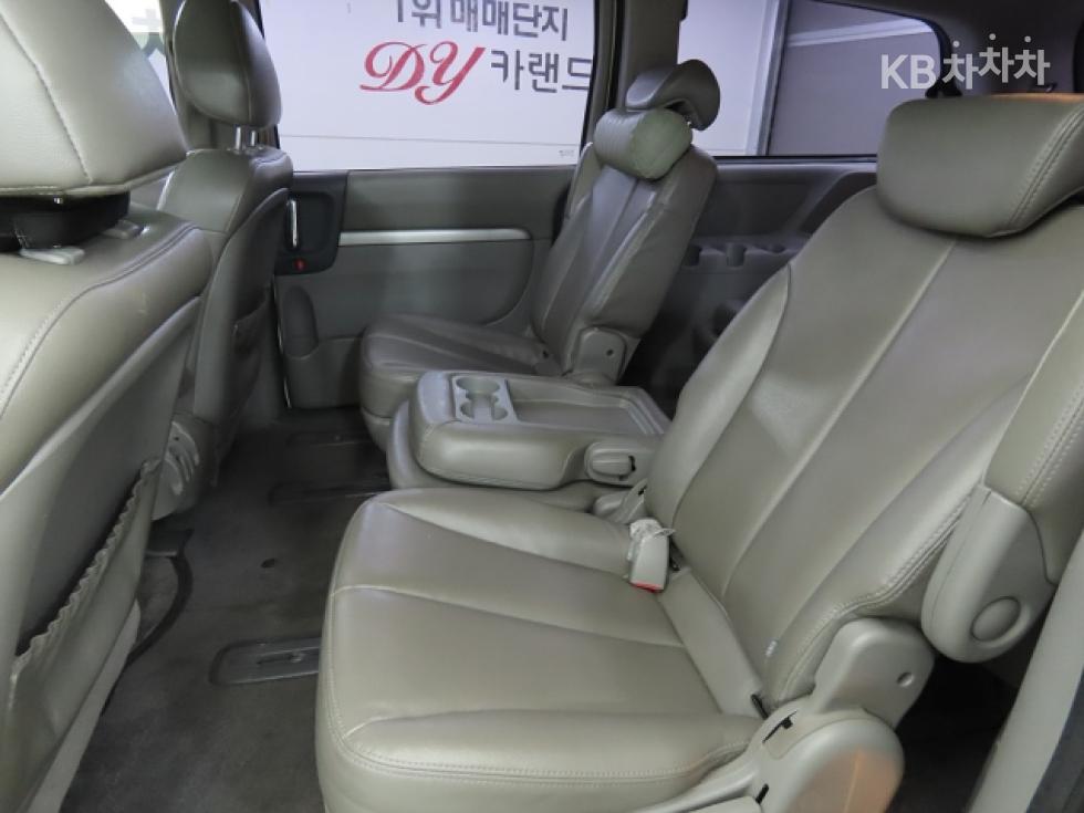2014 - kia carnival