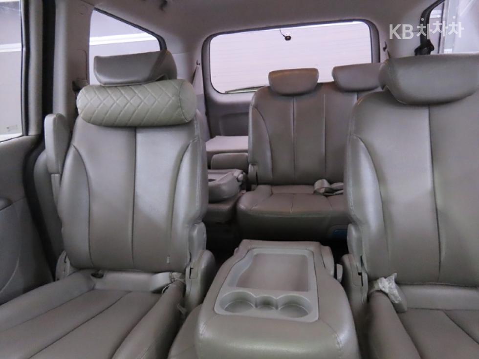 2014 - kia carnival