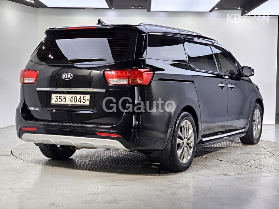 2016 - kia carnival