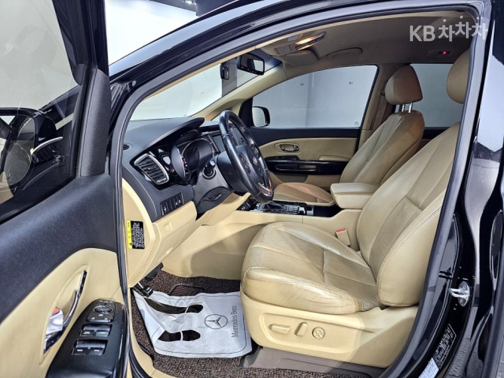 2016 - kia carnival