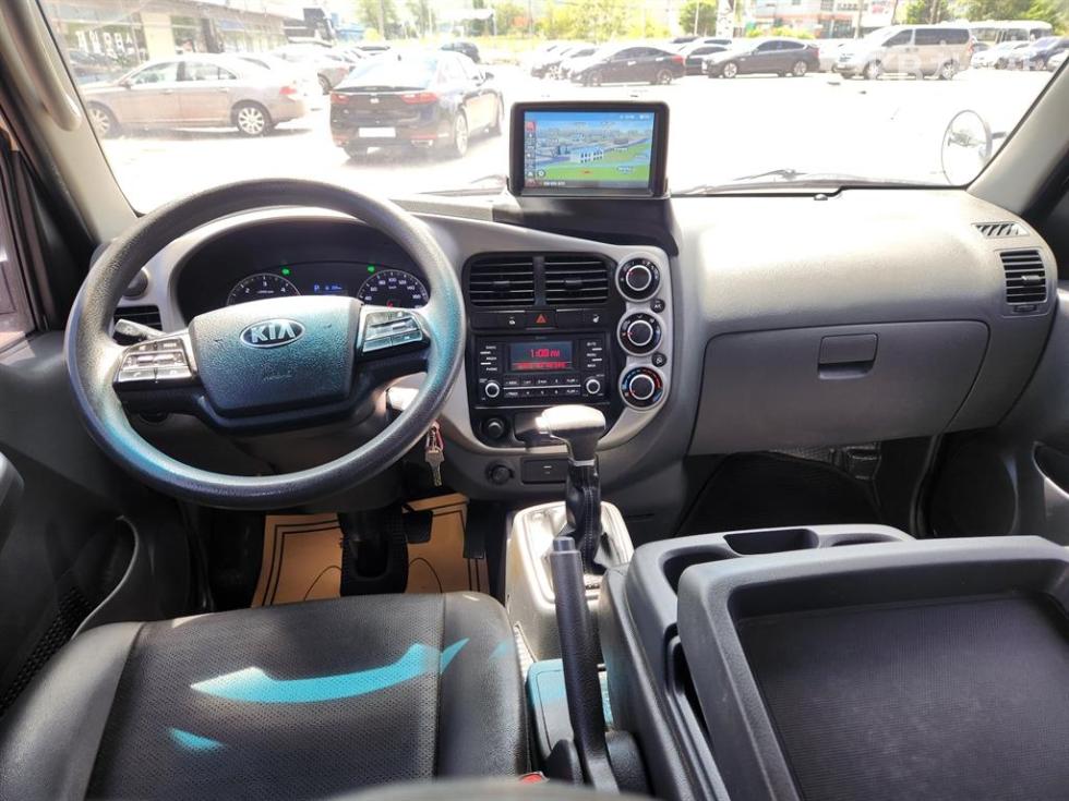 2020 - kia bongo iii