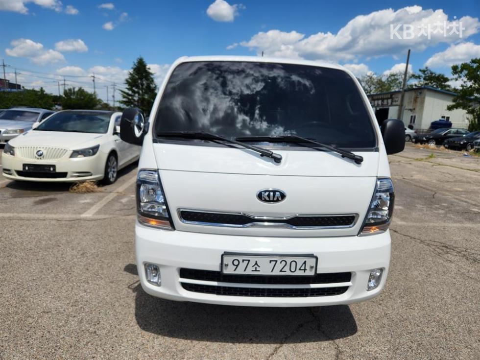 2020 - kia bongo iii