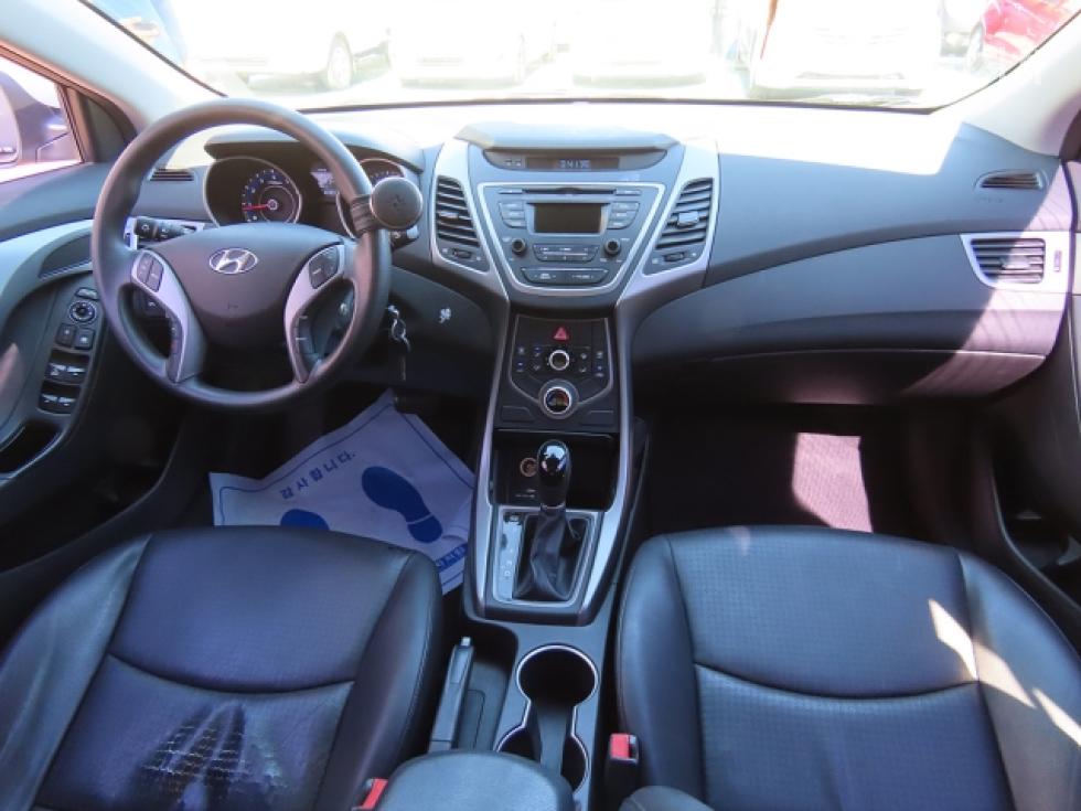 Hyundai Avante — miniaturë 5