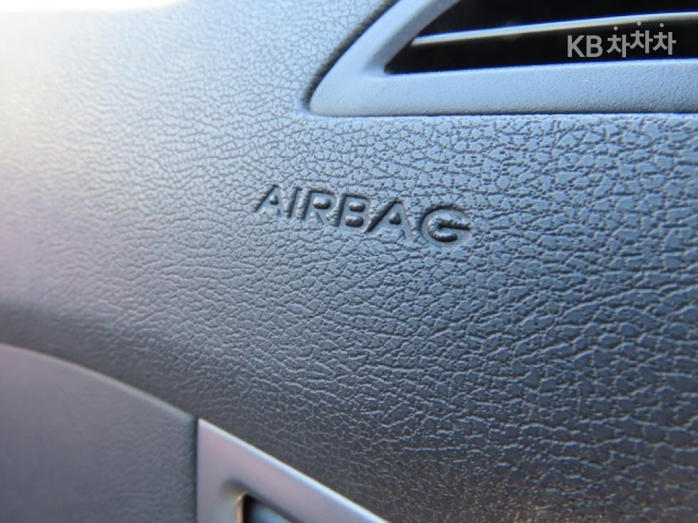Hyundai Avante — miniaturë 15